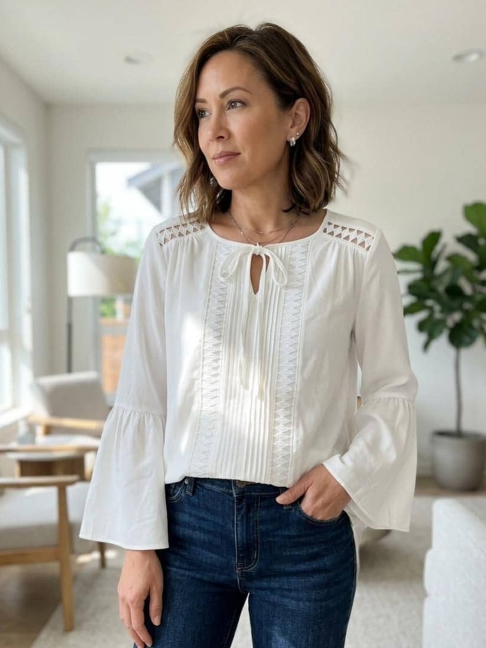 Peter Nygard White Lace-Trim Peasant Blouse • Size 8